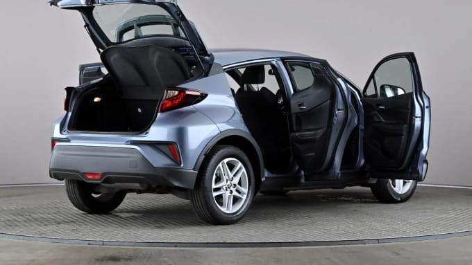 2022 Toyota C-hr