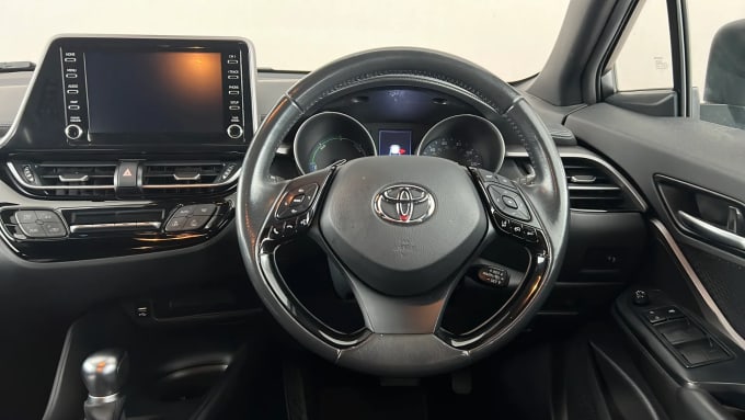 2022 Toyota C-hr
