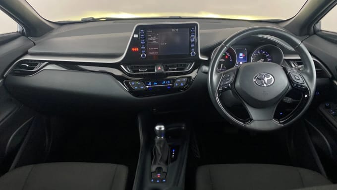 2022 Toyota C-hr