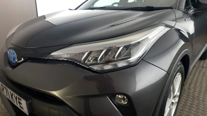 2022 Toyota C-hr