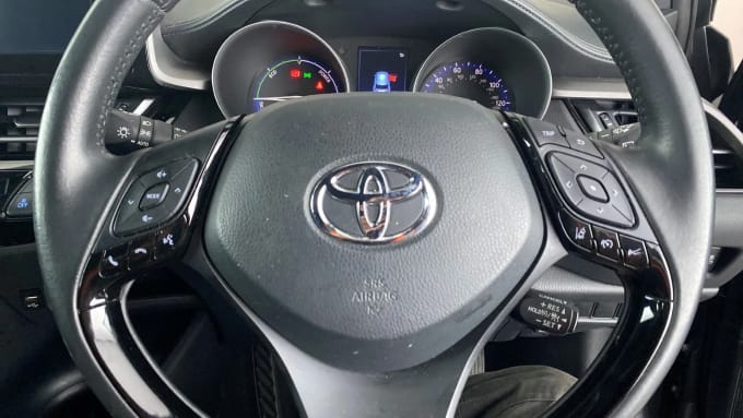 2022 Toyota C-hr