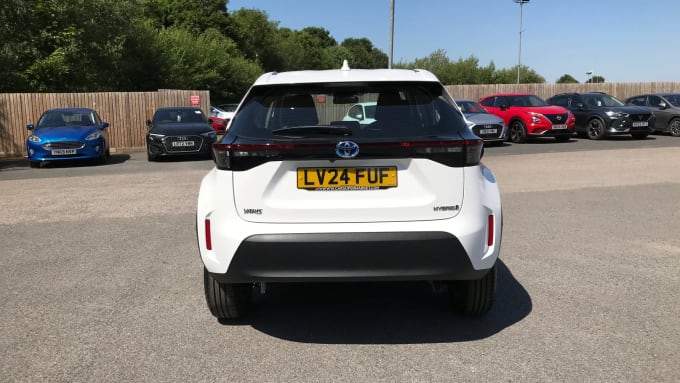 2024 Toyota Yaris Cross