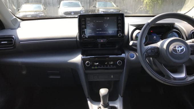 2024 Toyota Yaris Cross
