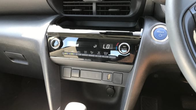 2024 Toyota Yaris Cross