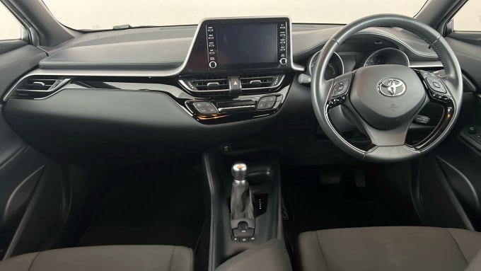 2022 Toyota C-hr