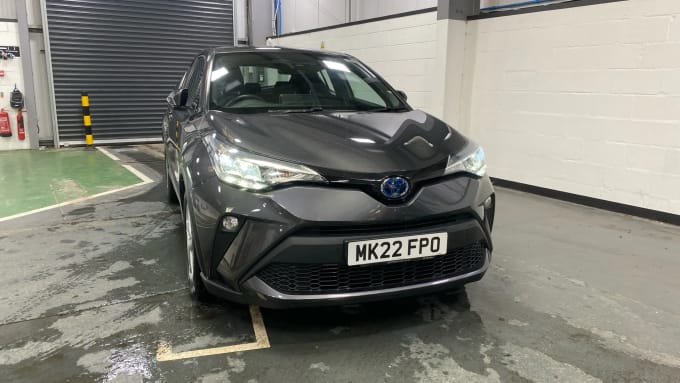 2022 Toyota C-hr