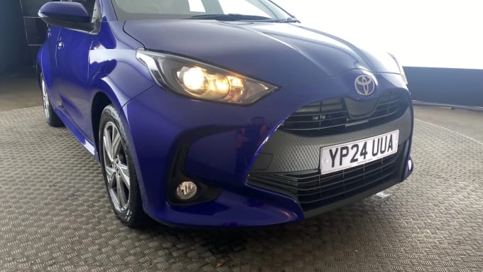 2024 Toyota Yaris
