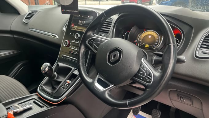 2018 Renault Scenic