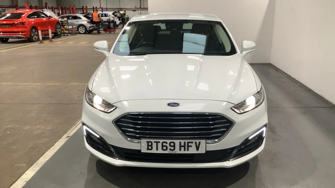 2019 Ford Mondeo