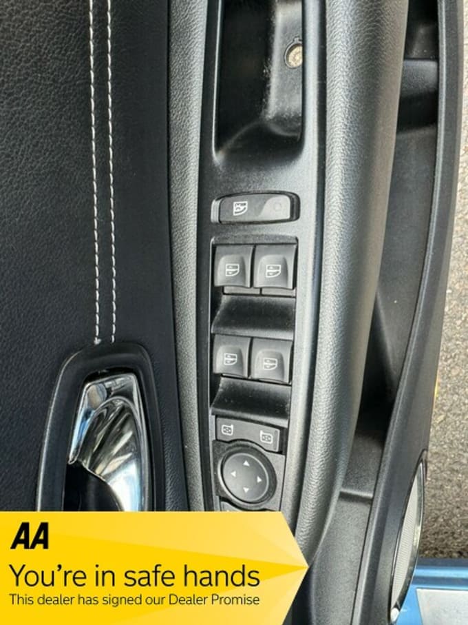 2025 Renault Scenic