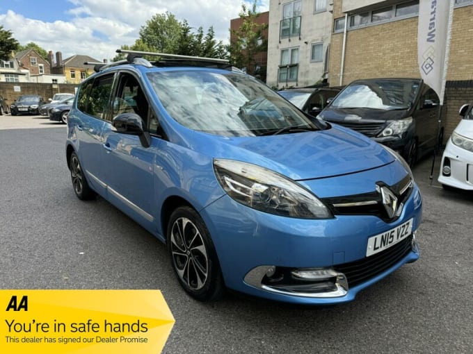 2025 Renault Scenic