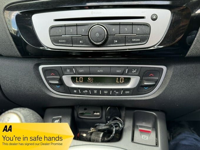 2025 Renault Scenic