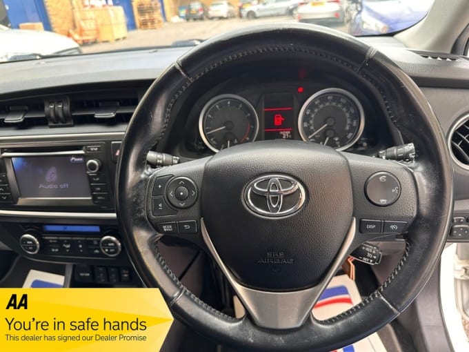 2013 Toyota Auris