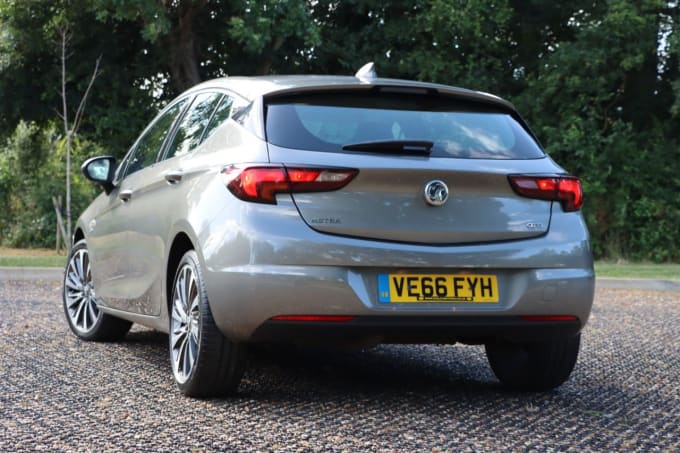 2024 Vauxhall Astra