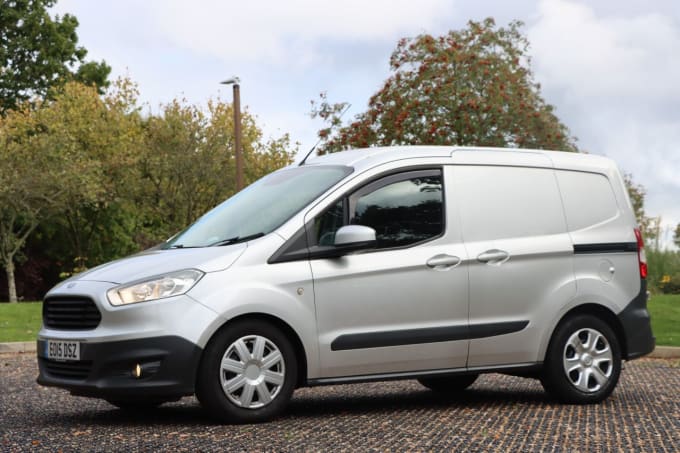 2025 Ford Transit Courier