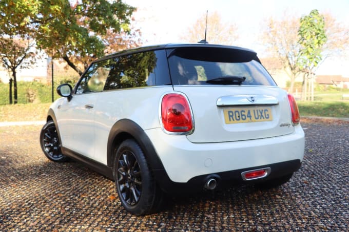 2025 Mini Hatch