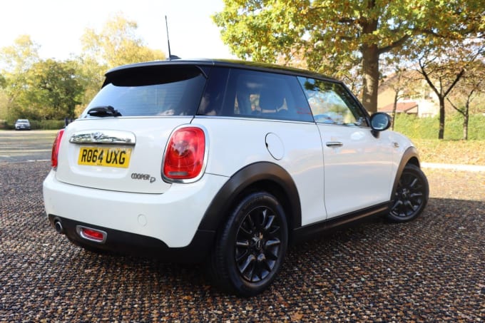 2025 Mini Hatch