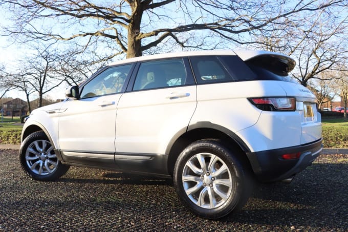 2025 Land Rover Range Rover Evoque