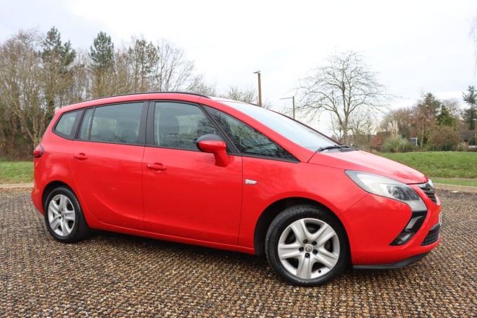 2025 Vauxhall Zafira Tourer