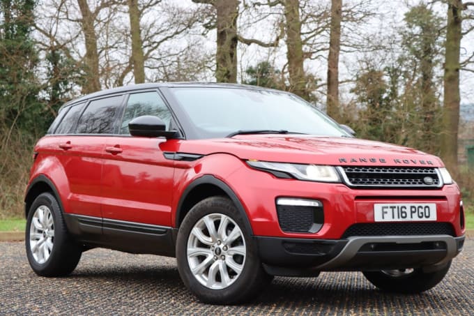 2025 Land Rover Range Rover Evoque