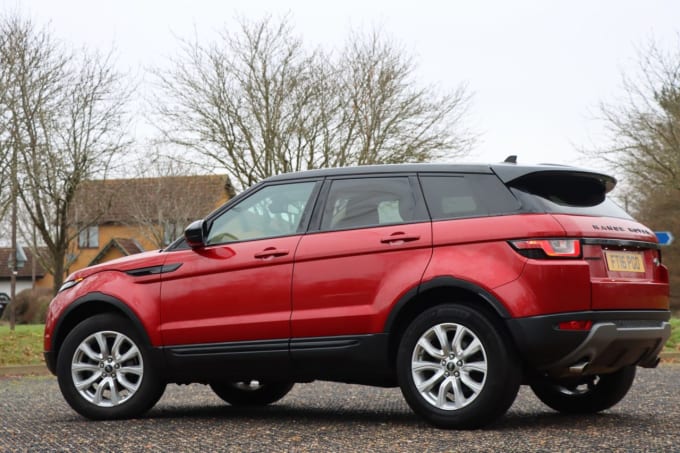 2025 Land Rover Range Rover Evoque