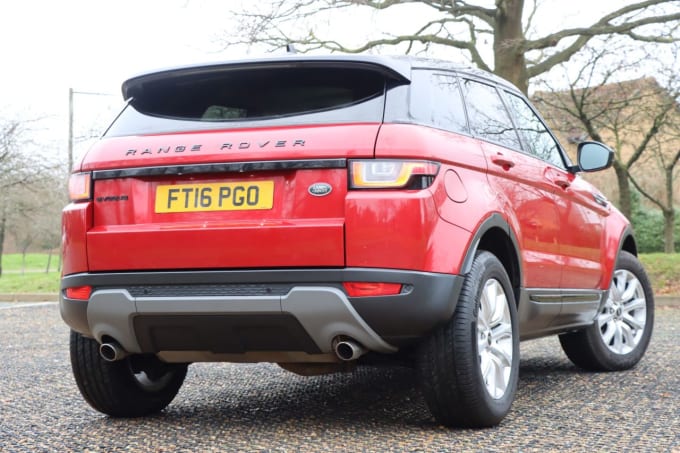 2025 Land Rover Range Rover Evoque