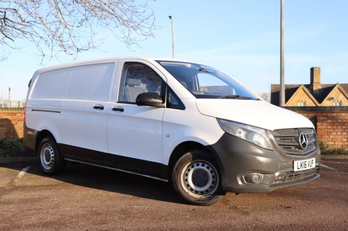 2025 Mercedes-benz Vito