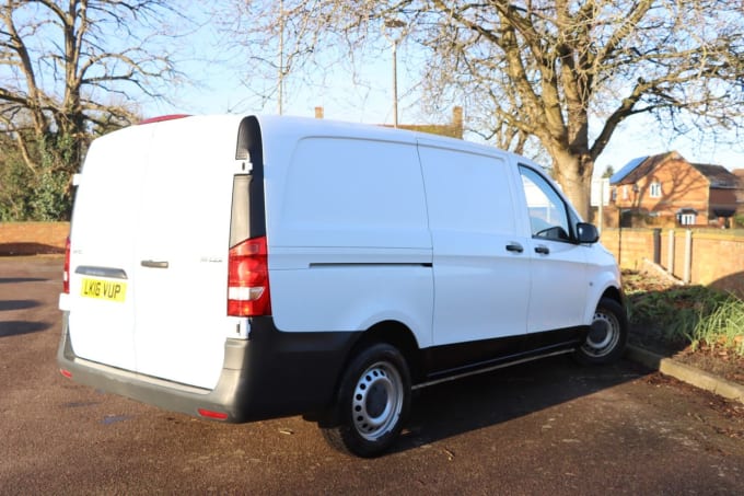 2025 Mercedes-benz Vito