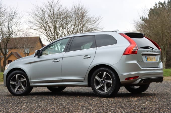 2025 Volvo Xc60