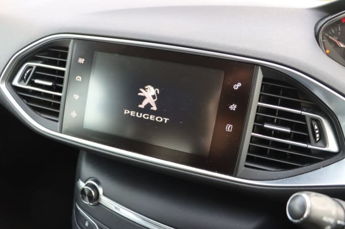 2025 Peugeot 308