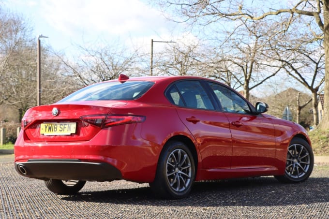 2025 Alfa Romeo Giulia