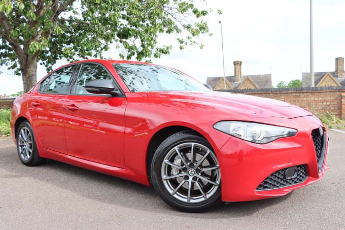 2025 Alfa Romeo Giulia
