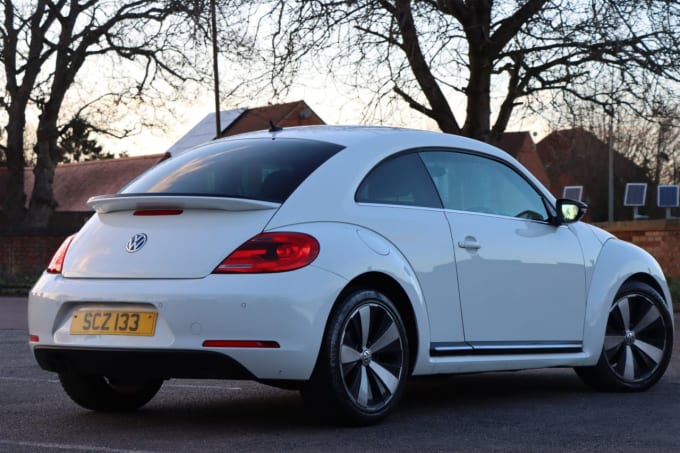 2025 Volkswagen Beetle