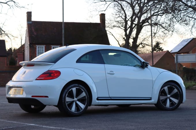 2025 Volkswagen Beetle