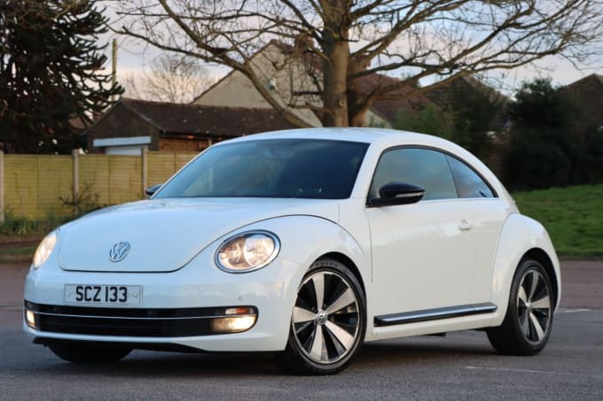 2025 Volkswagen Beetle