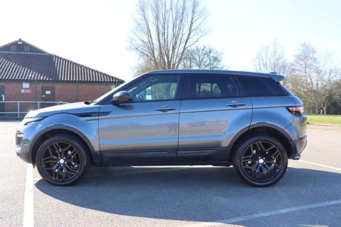 2025 Land Rover Range Rover Evoque