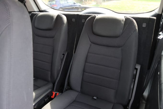 2025 Ford S-max