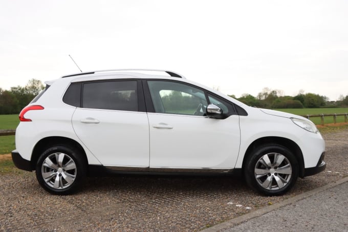 2025 Peugeot 2008