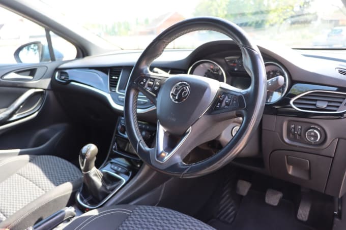 2025 Vauxhall Astra