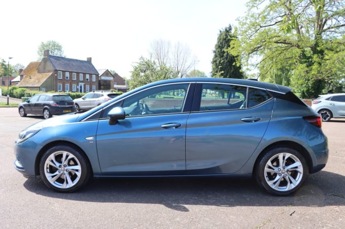 2025 Vauxhall Astra