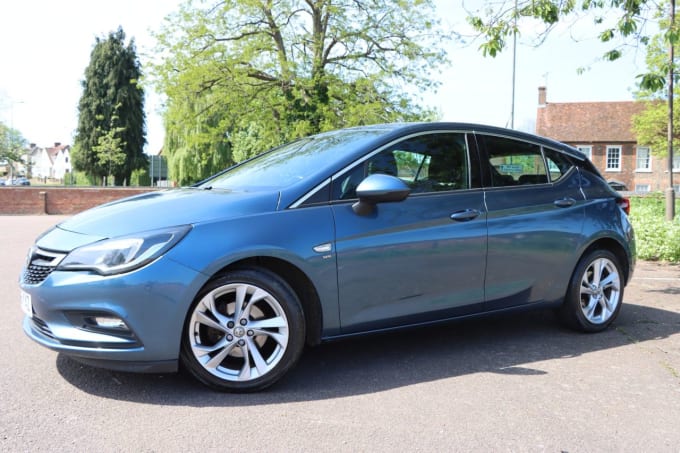 2025 Vauxhall Astra