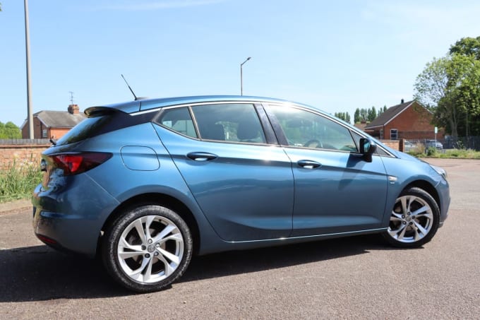 2025 Vauxhall Astra