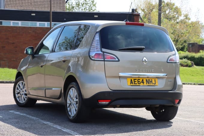 2025 Renault Scenic