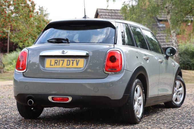 2025 Mini Hatch