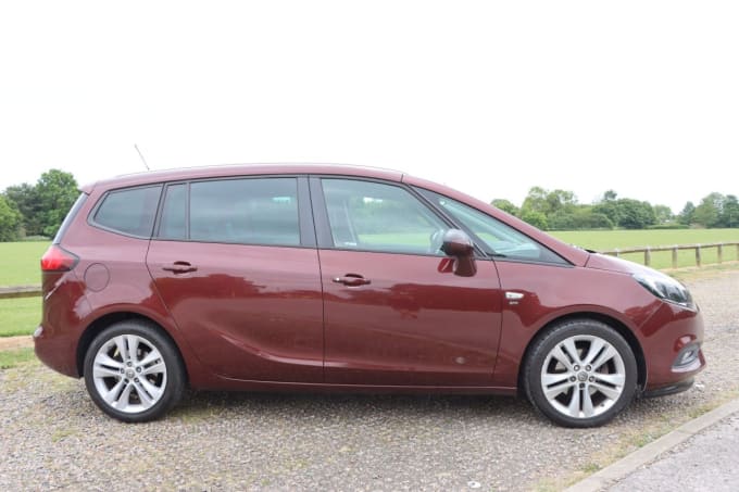 2025 Vauxhall Zafira Tourer