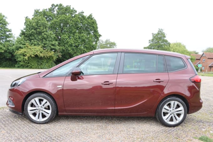 2025 Vauxhall Zafira Tourer