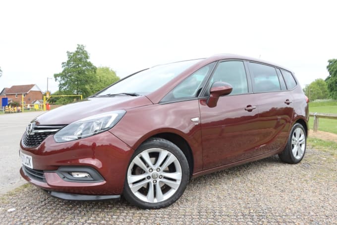 2025 Vauxhall Zafira Tourer