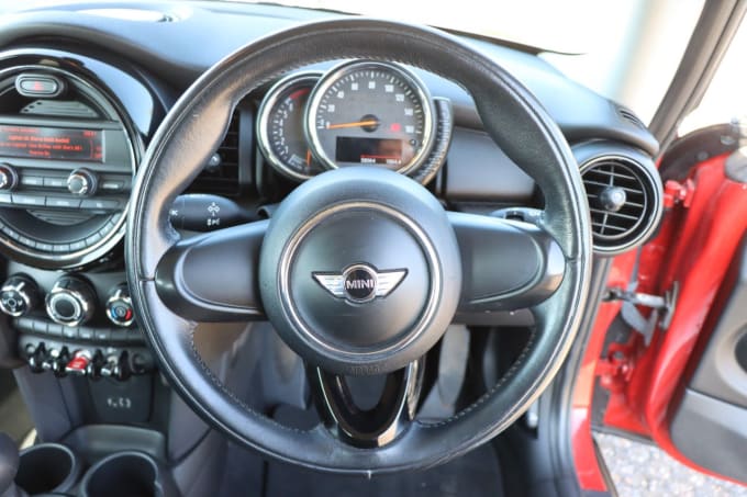 2025 Mini Hatch