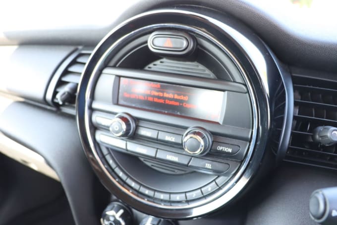 2025 Mini Hatch