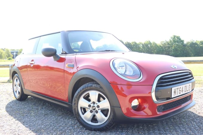 2025 Mini Hatch